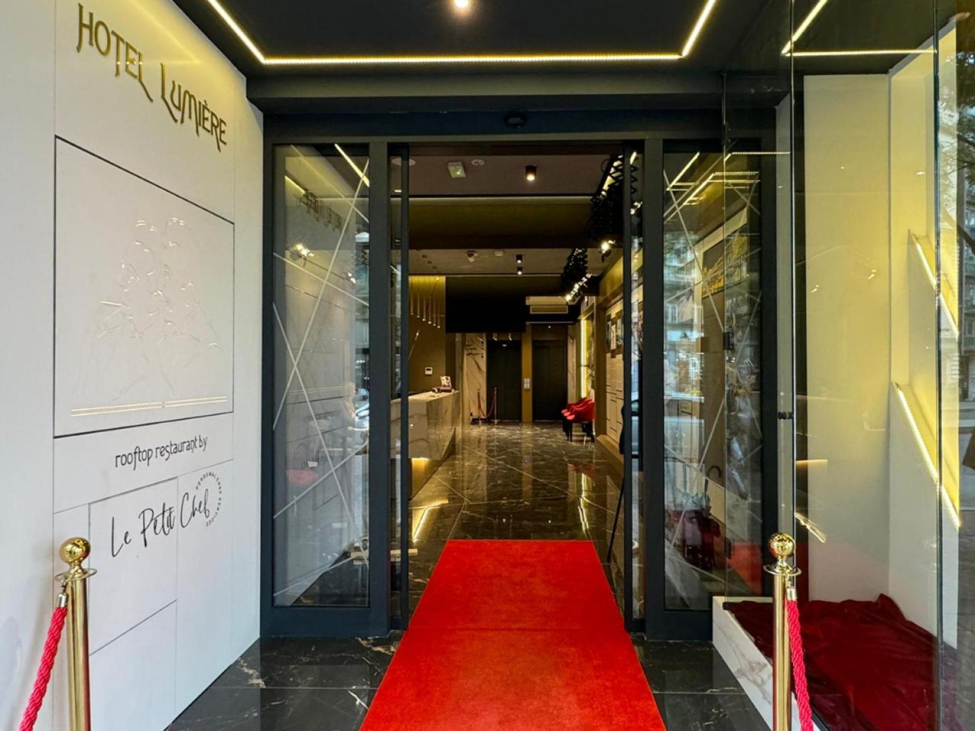 Lumiere Hotel Belgrade Exterior photo